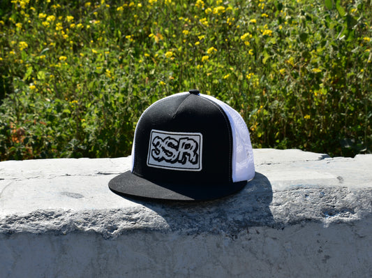 BLACK TRUCKER